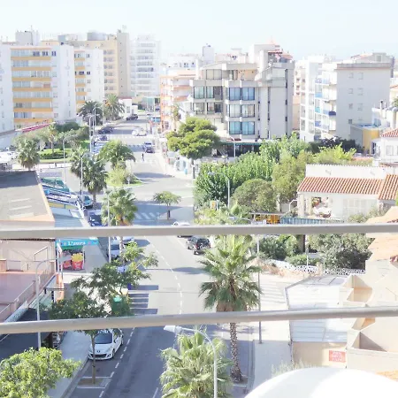 Bora 5-b アパート